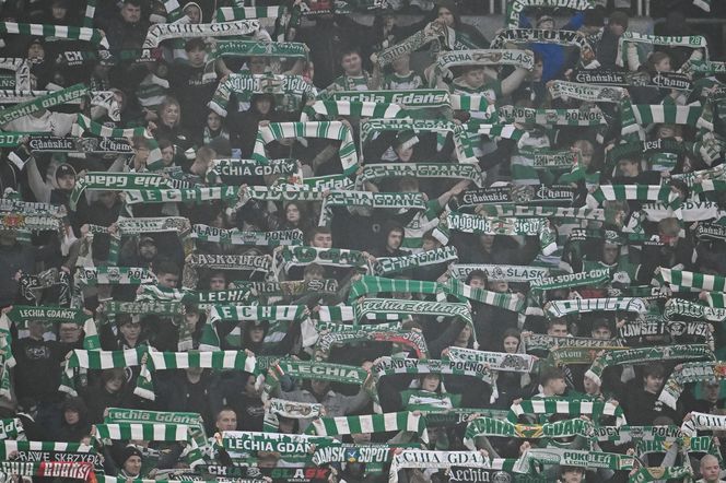 Lechia Gdańsk - Widzew Łódź: Zdjęcia kibiców z meczu 15. kolejki PKO BP Ekstraklasy