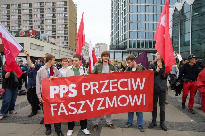 Kontrmanifestacja w Warszawie