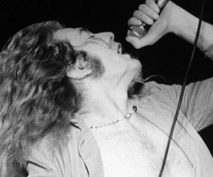 Prawdziwa gratka dla wszystkich fanów i fanek Led Zeppelin! Nieznany materiał wideo z koncertu z 1975 roku trafił do sieci