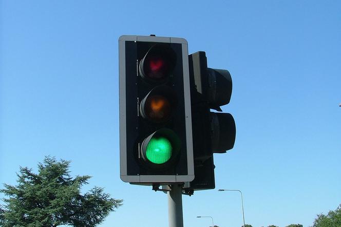 Nieczynna sygnalizacja świetlna na jednym ze skrzyżowań w Białymstoku