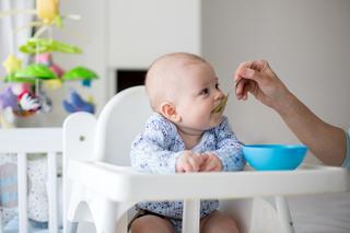 Jak przygotować pierwszą zupkę dla dziecka? Zobacz, jak ją ugotować krok po kroku