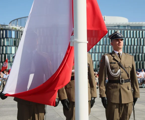 Defilada, uroczystości i podziękowania dla żołnierzy