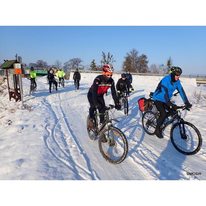 Jak jeździć rowerem po śniegu, czyli lekcja snowbike w Elblągu