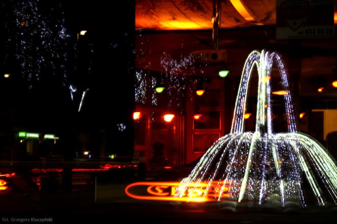 Iluminacje w al. Jana Pawła II