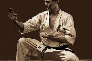 Osoby aktywne fizycznie źle znoszą izolację. Lekarstwem może być... karate
