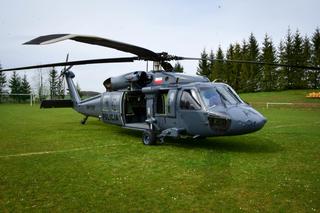 Ćwiczenia kontrterrorystów z Black Hawkiem. Zobacz wyjątkowe zdjęcia i filmik