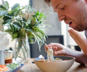 Dietetyczka bije na alarm. To najgorsze jedzenie w upał