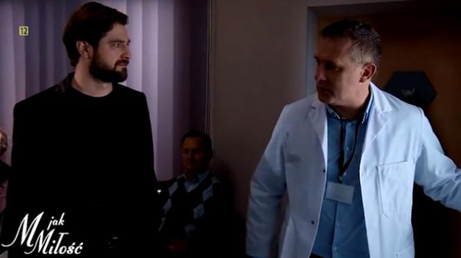 M jak miłość odc. 1424. Tomasz Rosiński (Mateusz Lisiecki-Waligórski), Artur Rogowski (Robert Moskwa)
