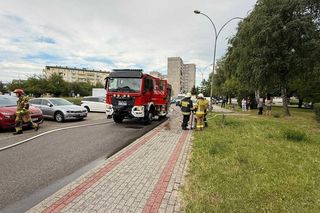 Pożar mieszkania w bloku przy ul. Marynarki Wojennej Tarnowie. Ewakuowano 30 osób
