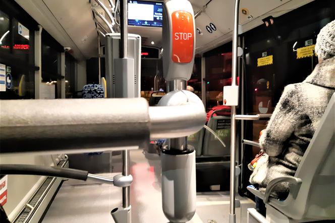 Wyrywkowa kontrola noszenia maseczek w miejskich autobusach