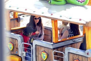 Marta Kaczyńska zabrała synka na SMOKA