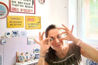 Magdalena tworzy biżuterię z rozbitej porcelany