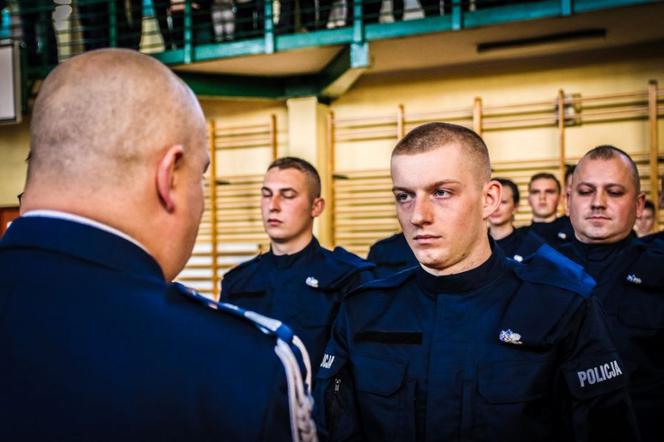 Łódź: Ślubowanie nowych policjantów. Zobacz zdjęcia! [GALERIA]