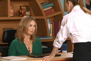 Barwy szczęścia odc. 2708. Oliwka (Wiktoria Gąsiewska), Karolina (Marta Dąbrowska)