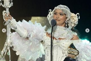 Przebrała się za abażur. Tak wielka gwiazda wyglądała na ceremonii rozdania nagród Grammy