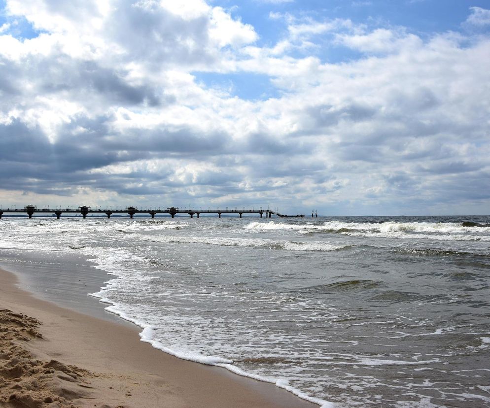 Plaża i molo w Międzyzdrojach