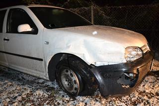 Policjanci znaleźli samochód w rowie. Nieprzytomny kierowca miał w organizmie prawie... 5 promili!