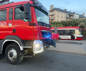 Tragedia na pętli tramwajowej. Nie żyje dziecko