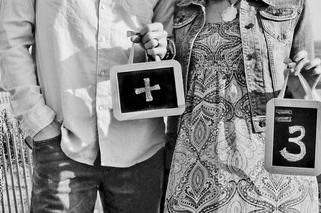 Jak powiedzieć o ciąży? Zobacz kreatywne sposoby na ogłoszenie szczęśliwej nowiny!