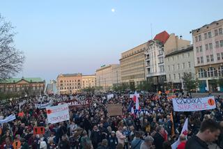 Łańcuch Światła na pl. Wolności