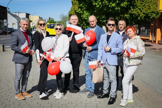 Piekary Śląskie. Trwa akcja Wywieś Flagę