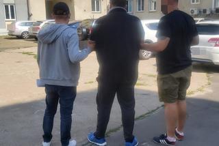 Warszawa: Szajka nożowników napadła w Wawrze na bezbronnego mężczyznę! 