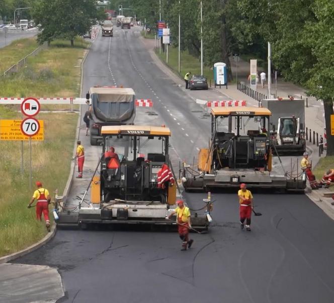 Wymiana nawierzchni od Czerniakowskiej do Mostu Siekierkowskiego. Wisłostrada będzie jak nowa!