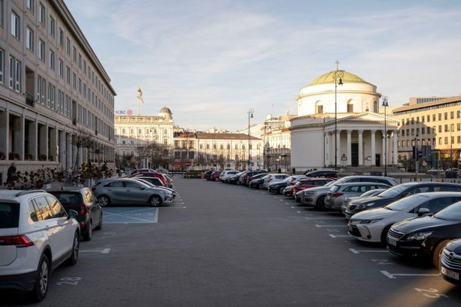 Więcej zieleni pojawi się na pl. Trzech Krzyży