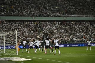 Oficjalny komunikat z Legii. Wielki niewypał opuszcza klub. Jego dorobek jest kompromitujący