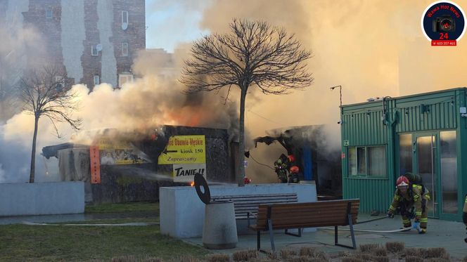 Pożar bazaru Różyckiego na warszawskiej Pradze. Jak do tego doszło?