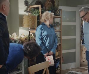 M jak miłość odc. 1857. Marta (Dominika Ostałowska), Marysia (Małgorzata Pieńkowska), Artur Rogowski (Robert Moskwa), Jacek (Robert Gonera)