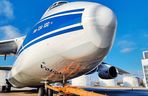 Rosyjski AN-124-100 firmy Volga-Dnepr