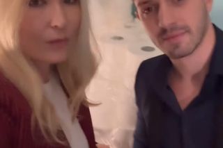 Barwy szczęścia. Karolina (Marta Dąbrowska), Justin (Jasper Sołtysiewicz) na planie