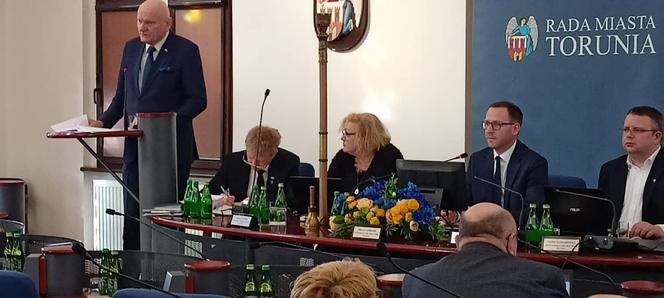 Radny Michał Rzymyszkiewicz z Torunia nie opuścił żadnej sesji i żadnego głosowania. Od 14 lat ma stuprocentową frekwencję