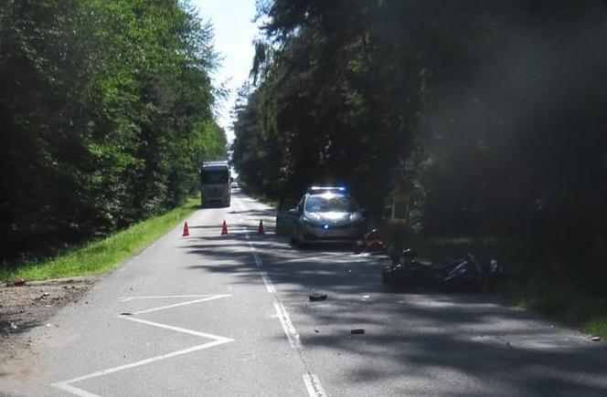 Niestety, po wypadku motocyklista zmarł w szpitalu