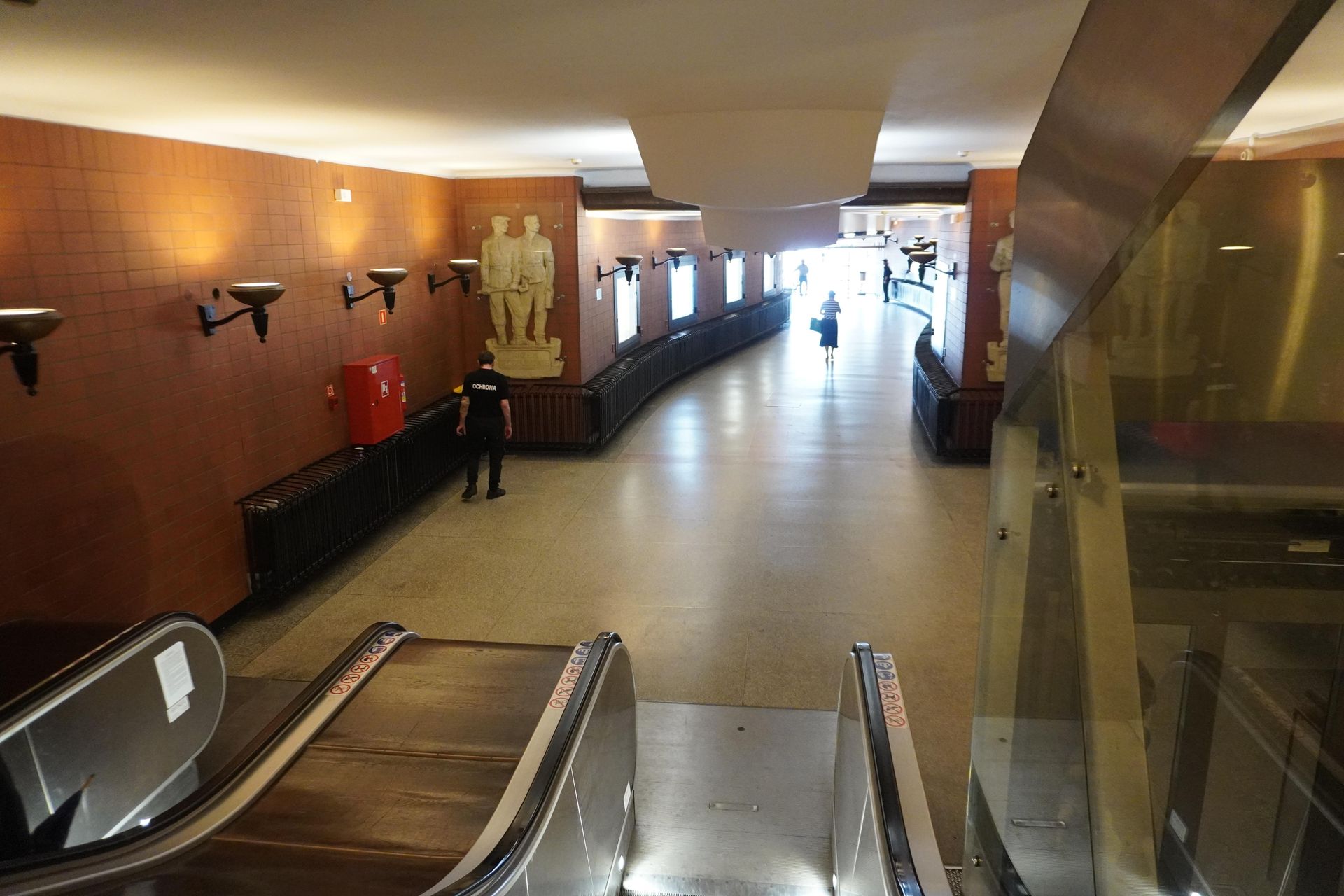 Najstarsze schody ruchome w Warszawie