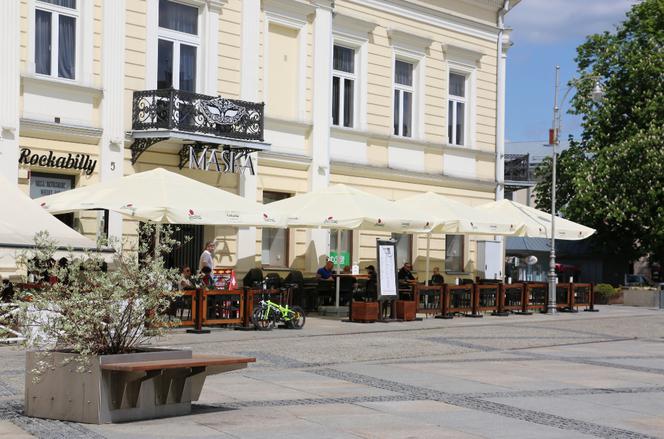 Kielczanie mogą już korzystać z restauracji i kawiarni 