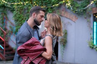 	M jak miłość odc. 1766. Kama (Michalina Sosna), klient Rafalski (Paweł Wolsztyński)