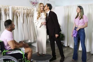 Barwy szczęścia odc. 2773. Zbyszek Stawicki (Piotr Borowski), Dominika (Karolina Chapko), Sebastian (Marek Krupski), Kama (Natalia Jędruś)