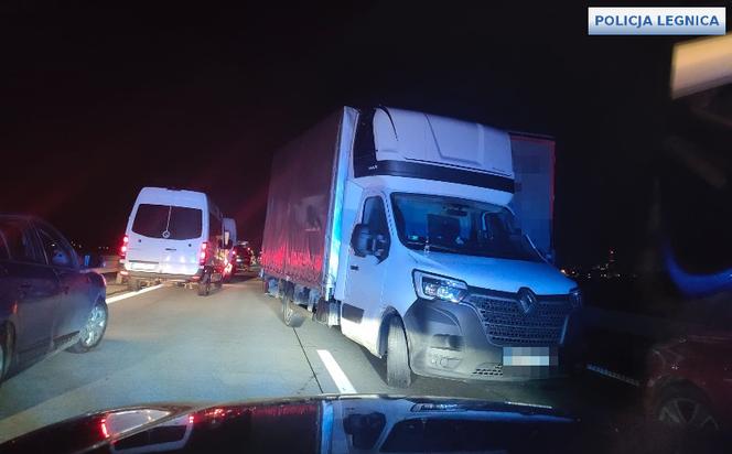 Skrajna głupota kierowców na autostradzie A4