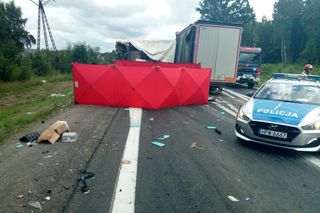 Wypadek na DK6. Zderzyły się ciężarówki