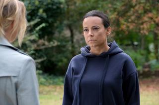 M jak miłość odc. 1705. Magda (Anna Mucha), Julia (Marta Chodorowska)