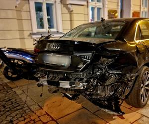 Warszawa. Śmiertelny wypadek w Śródmieściu. Taksówkarz nie żyje, dwie rowerzystki w szpitalu