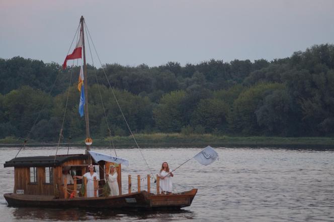 Festiwal Wisły 2023 w Bydgoszczy. Tak było na paradzie łodzi [ZDJĘCIA]
