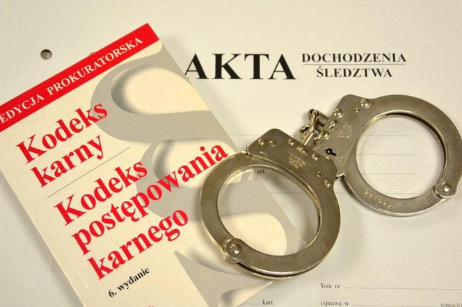 Policjanci zatrzymali mężczyznę,  który ukrywał się prawie od 7 lat 