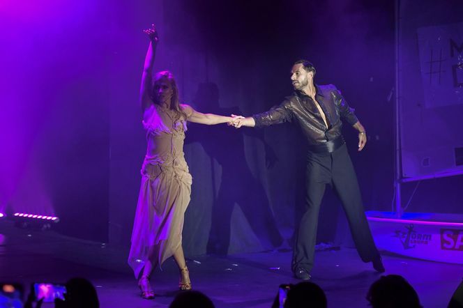 Agnieszka Kaczorowska rozpaliła publiczność! Sensualny taniec na wieczorze charytatywnym