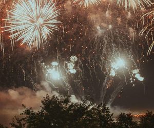 W tych miastach wojewódzkich jest zakaz strzelania fajerwerkami. Wiemy, gdzie na Podlasiu! [LISTA]