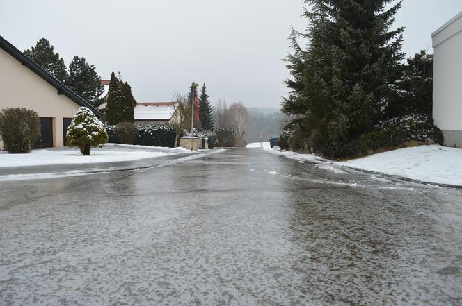 Pochmurno i śnieg, do tego jeszcze to! IMGW alarmuje [Pogoda na sobotę, 12.02.2022]