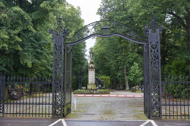 Grób Jana Kulczyka 10 lat od jego śmierci 