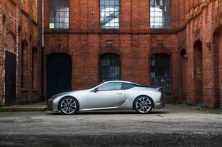 Lexus LC500h 3.5 V6 359 KM Superturismo